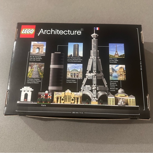 LEGO Architecture Paris Skyline 21044 – Eiffel Tower – New in Box - Picture 5 of 8